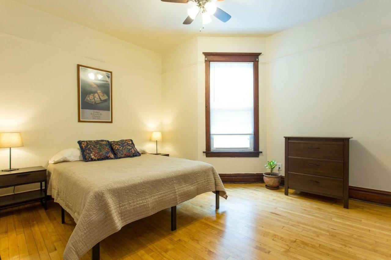 Ferienwohnung Wrigley Oasis! Steps From The Field! - 3Bd 1Ba Chicago Exterior foto
