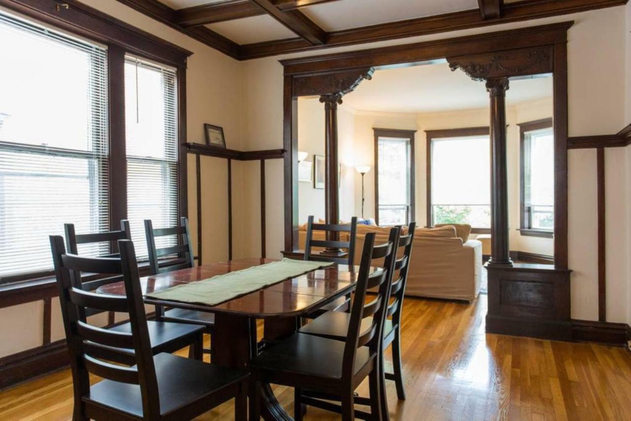 Ferienwohnung Wrigley Oasis! Steps From The Field! - 3Bd 1Ba Chicago Exterior foto