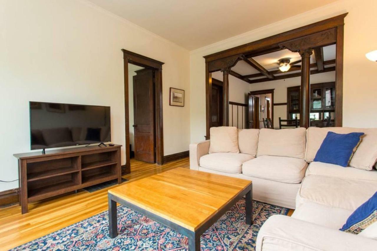 Ferienwohnung Wrigley Oasis! Steps From The Field! - 3Bd 1Ba Chicago Exterior foto